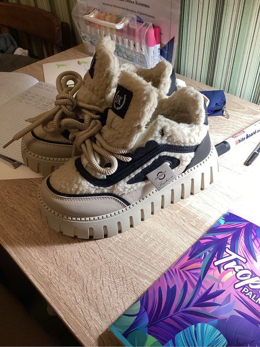 Продам ботиночки или подростковые