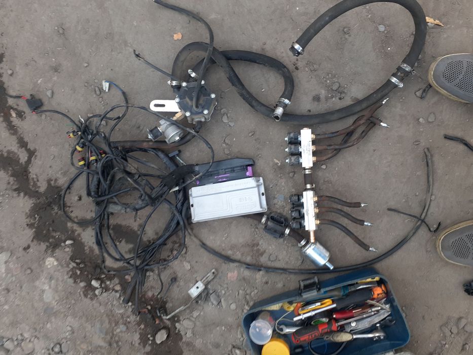 6talik propan komplekt 150$ tel qilurasila