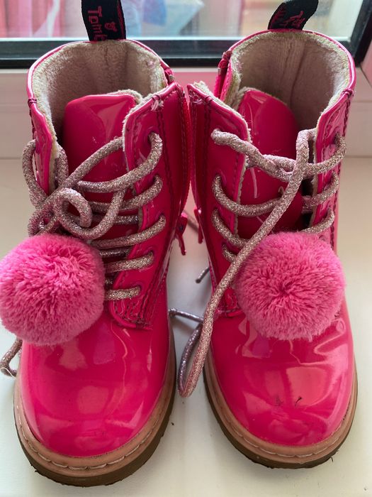 Ботинки на девочку