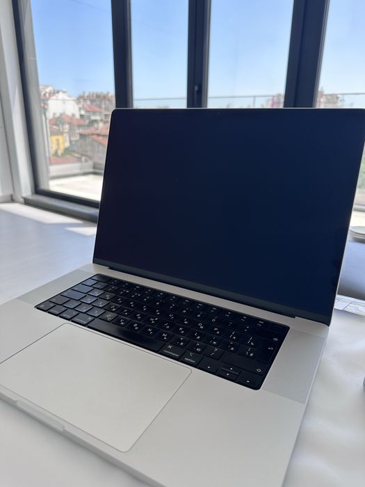 MacBook Pro 16 Silver/M2