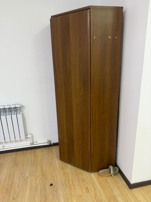 Стуль диван шкаф