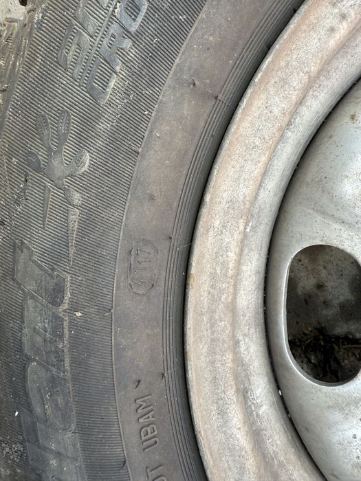 Продам резину 185 / 70 /14