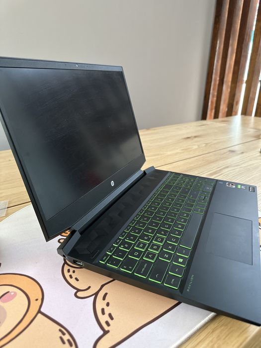 Laptop Gaming HP Pavilion AMD R7 5800H 15,6 FULL HD 144Hz 16GB RAM  512GB SSD  Nvidia 3050Ti 4GB