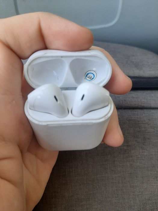 Продам наушники.