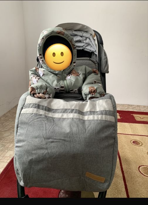 Коляска прогулочная