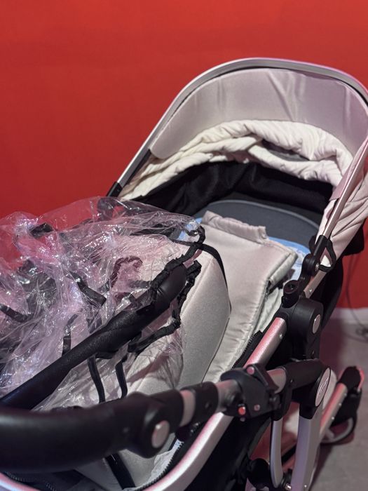 Продаю коляску Текнум