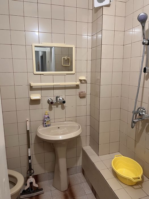 Дава се под наем Едностаен апартамент в с. Осетеново, Област Стара Загора - 38 кв.м за 198.9 € - Снимка #8