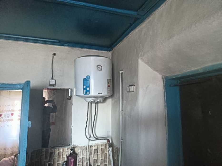 үй сатылады срочно. продам дом.