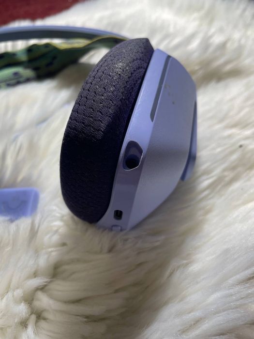 Наушники Logitech G733