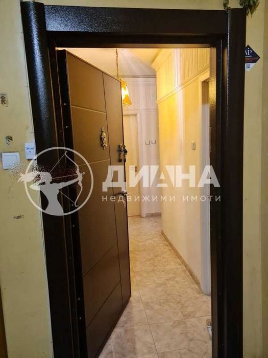Продава се Тристаен апартамент в Пловдив, Кючук Париж - 84 кв.м за 1655 €/кв.м - Снимка #7