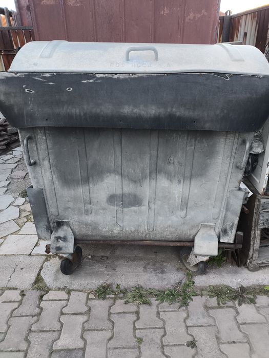 Контейнер для мусора