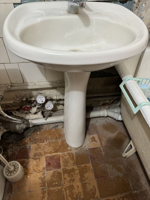 Керамическая раковина