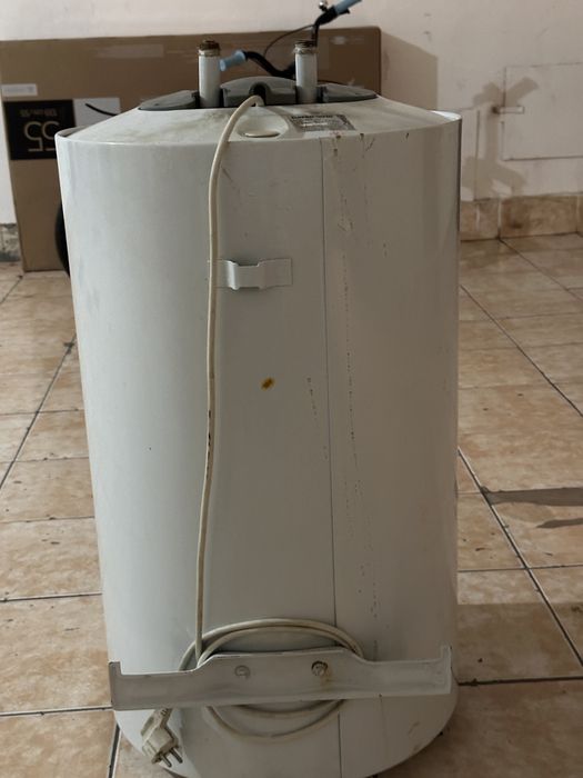 Аристон сатылады 80л