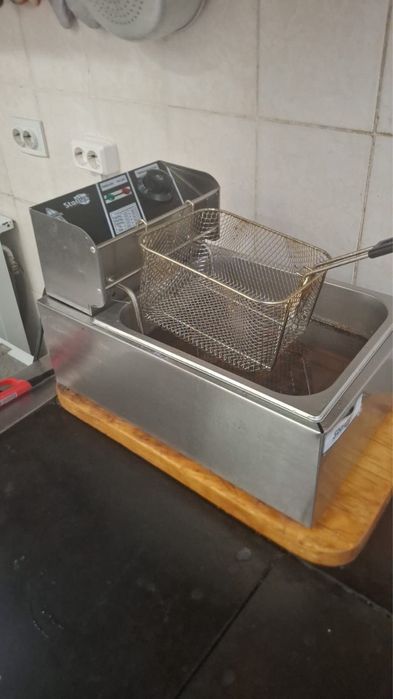 фритюрница.