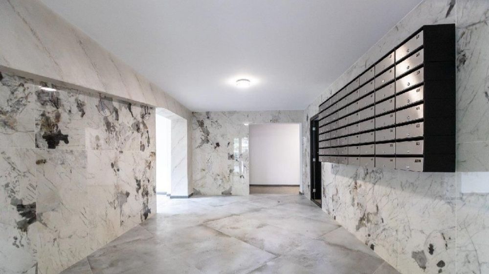 Inchiriez garsoniera în Bacău, str. Bucegi, bloc renovat 2023.