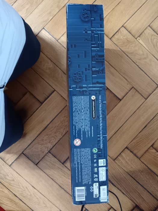 Vând Lego Technic Ford GT ,cutie sigilată