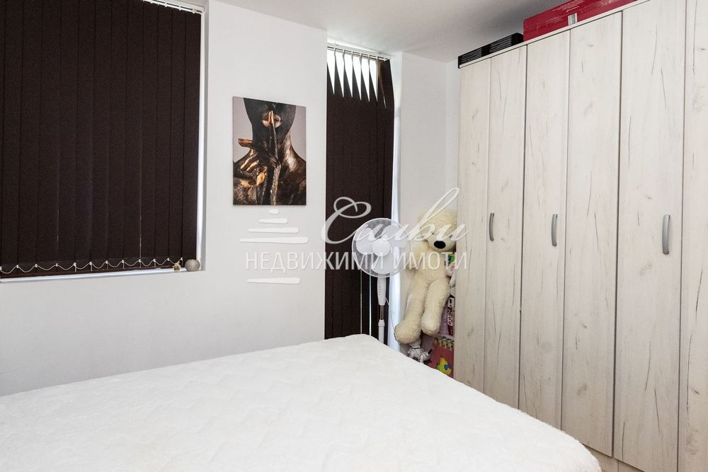 Продава се Двустаен апартамент в Шумен, Тракия - 55 кв.м за 1484 €/кв.м - Снимка #8