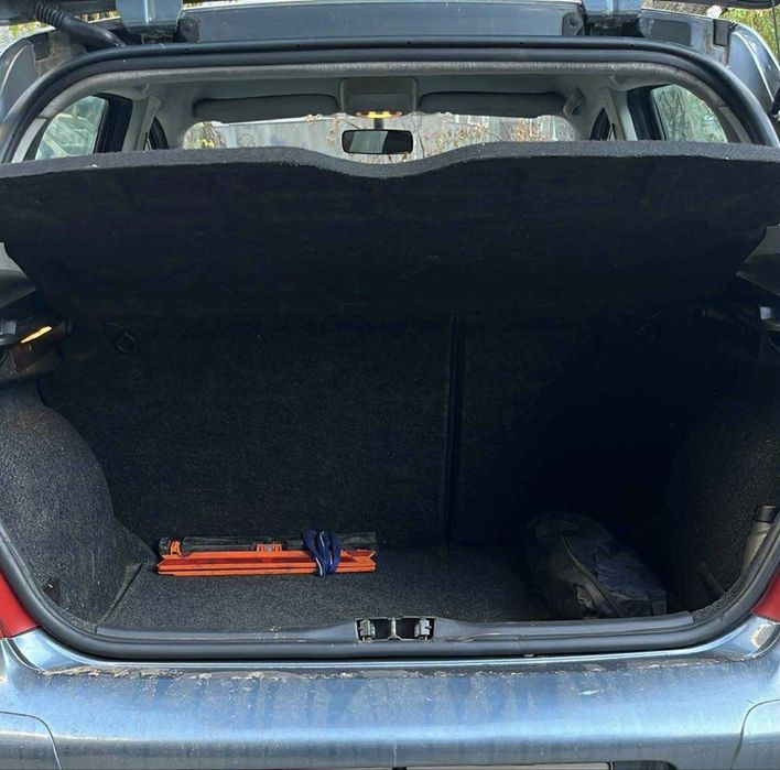 Продавам Peugeot 307