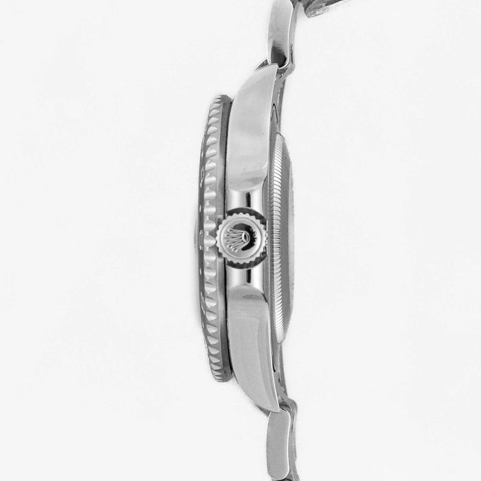 Rolex GMT-Master II 116710LN