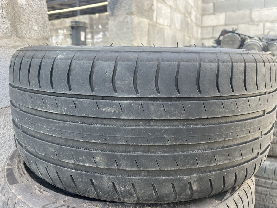 Продам  резину 18 лето