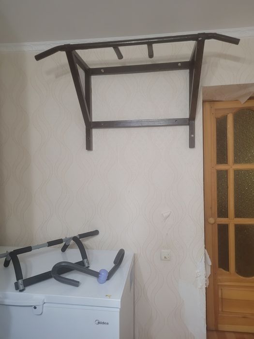 Турник  металический