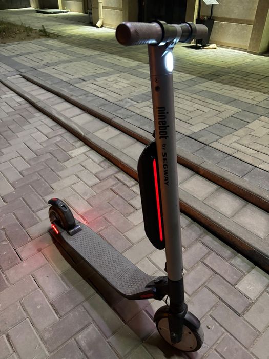 Электро самокат ninebot es4