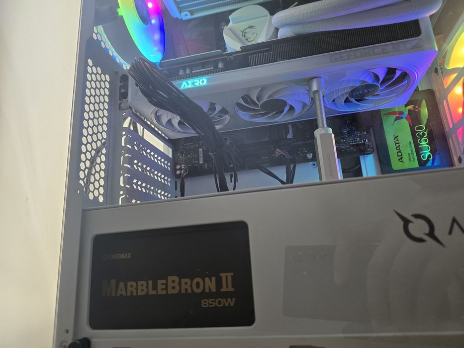 Vând placa video Nvidia gtx 1070 8gb