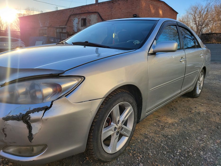 Машина Camry 2003