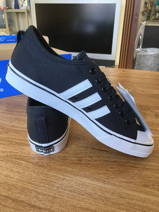 Оригинални маратонки Adidas Nizza