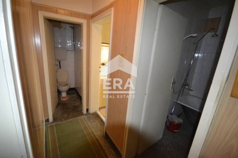 Слънчев апартамент с четири спални