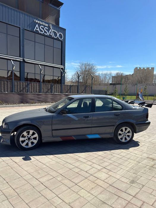 Продам бмв е36 в отличном состоянии