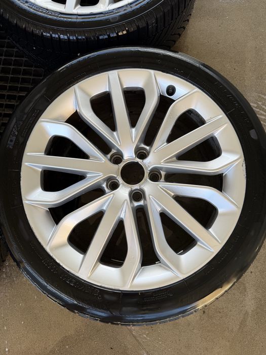 Audi 5-W-Speichen алуминиеви джанти 7,5Jx19H2 ET33 5x112