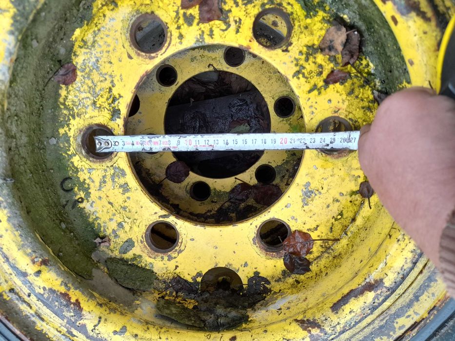 Roti stivuitor 300-15 pline