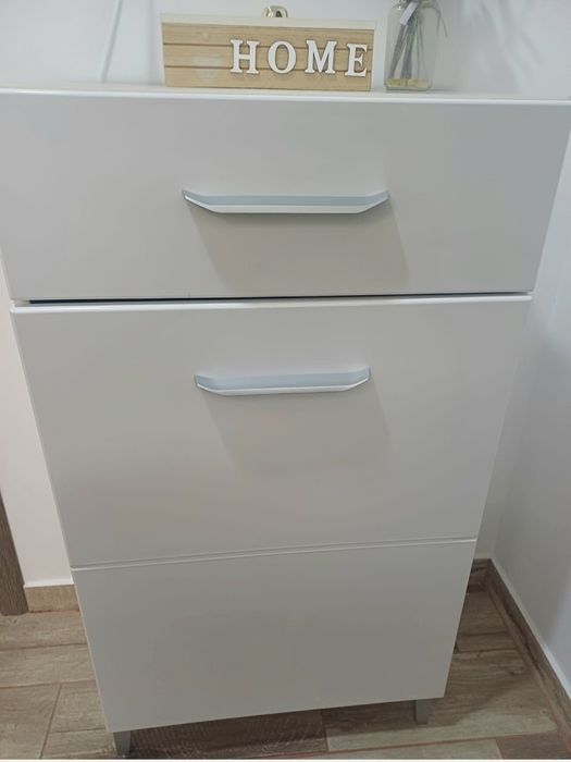 Comoda hol sau baie cu usa + sertar, alb mat + folie lucioasa alba
