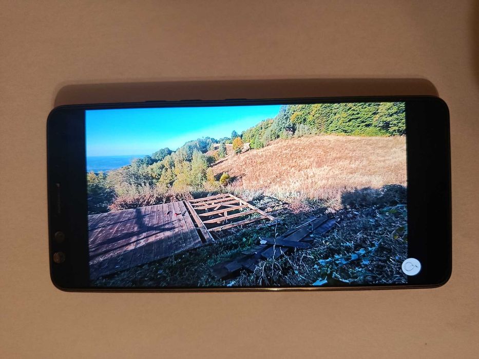 Telefon smart HTC U12+ Imagine