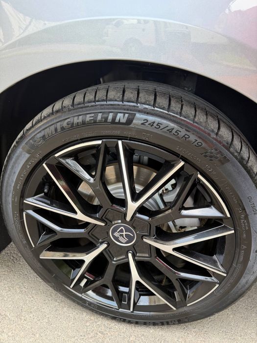 Byd Han Dual motor. Full. Tozza