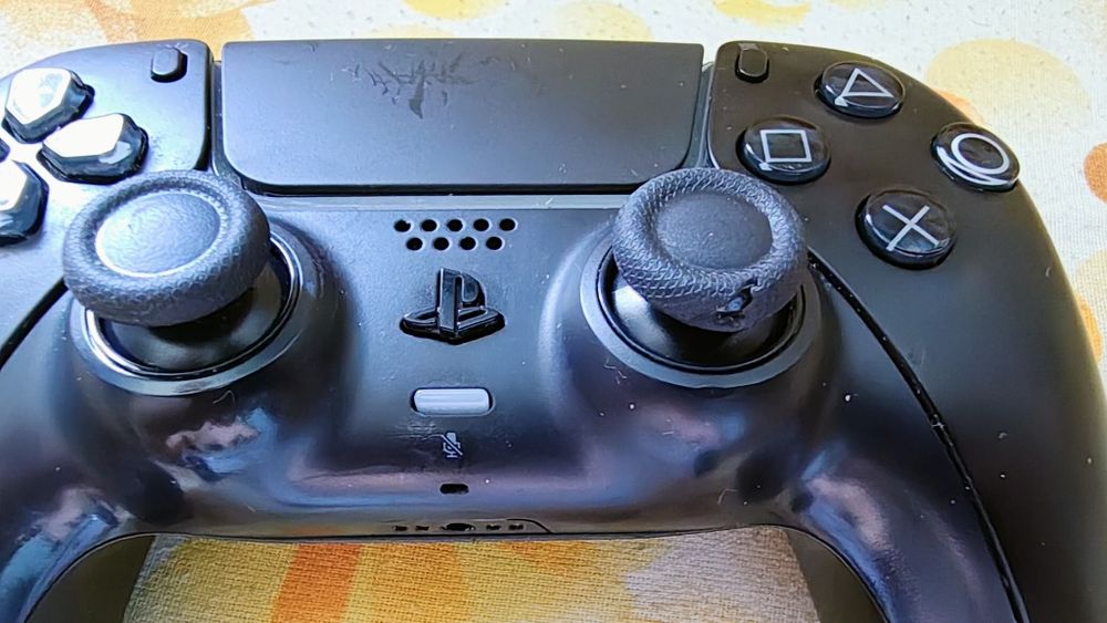 2 бр ps5  контролера