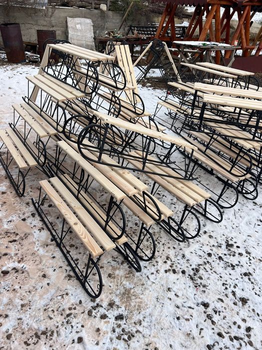 Sanie din fier cu lemn pentru copii
