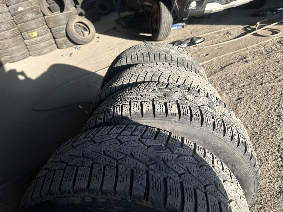 Продам Шины 205/65/16