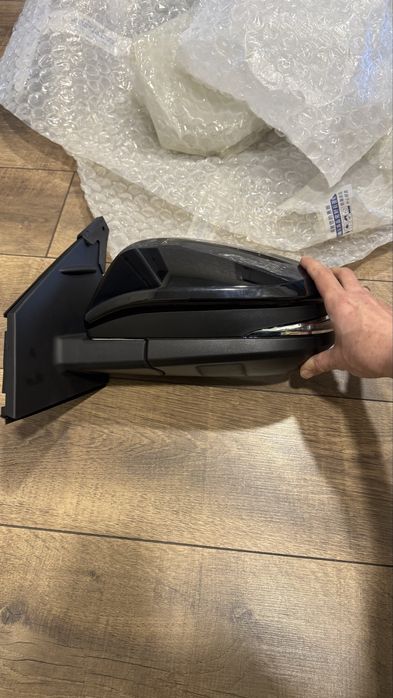 Зеркало Rav4 13-19 год 9-пин