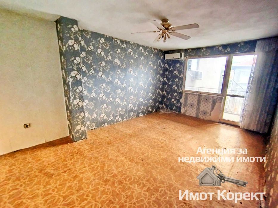 Продава се Четиристаен апартамент в Асеновград - 86 кв.м за 919 €/кв.м - Снимка #3