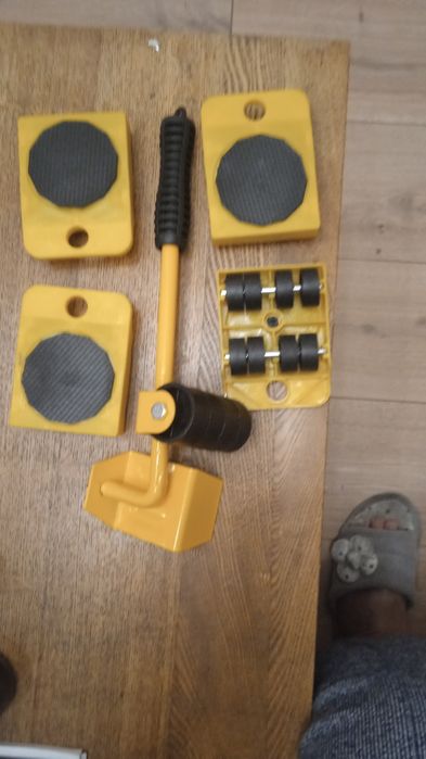 Колесики для переноса тяжёлых вещей