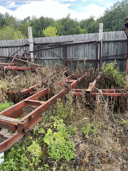 Продам плуг , лущильник , катки