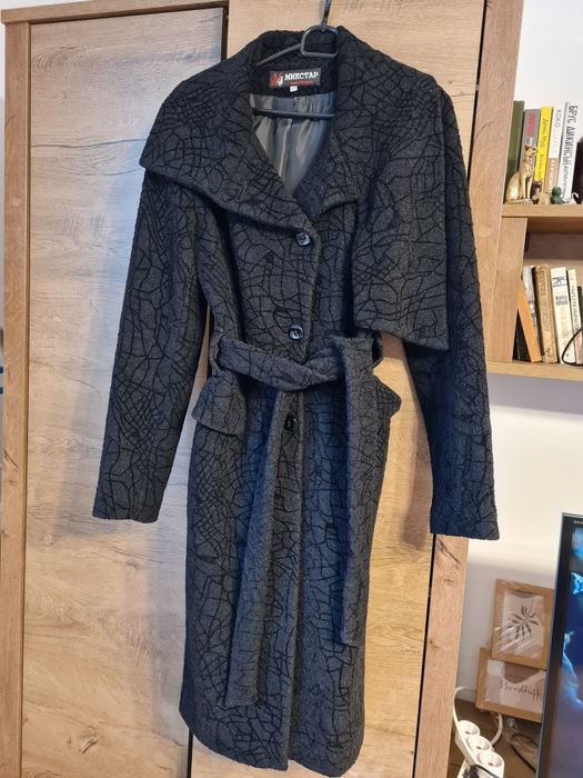 Черно класическо палто размер S