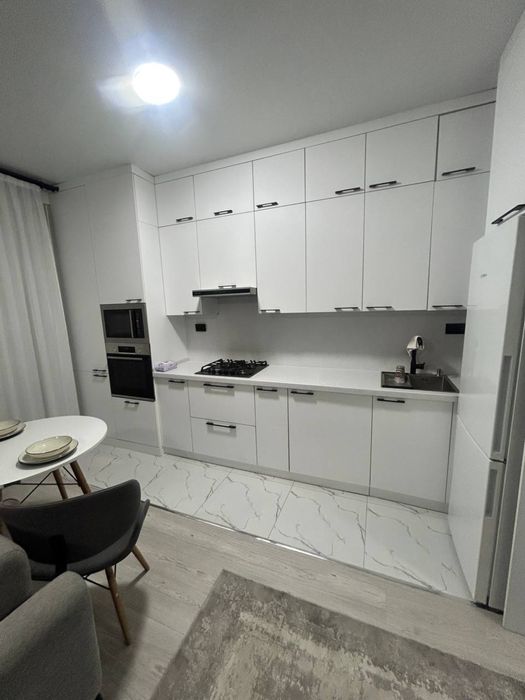 1/7/9 ул.Паркент/Махтумкули,ТЦ Авиатор