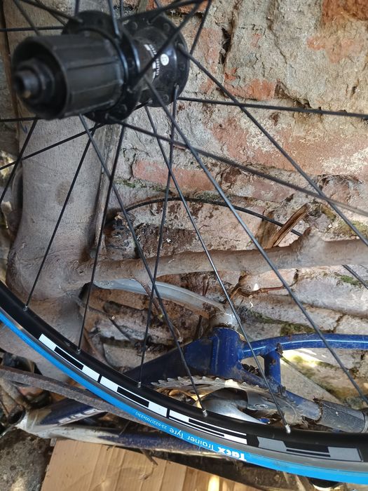 Roți cursieră Shimano R500