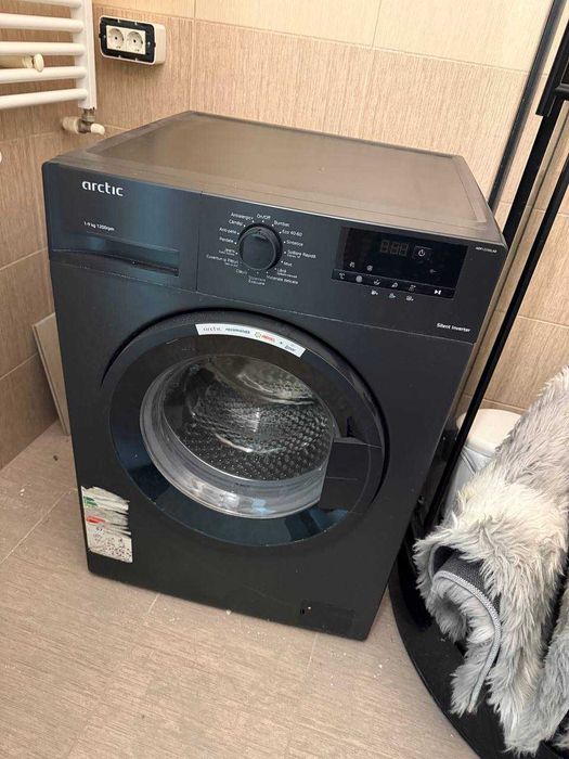 Masina de spalat rufe frontala ARCTIC AB91223XLAB 9 kg 1200rpm Clasa B