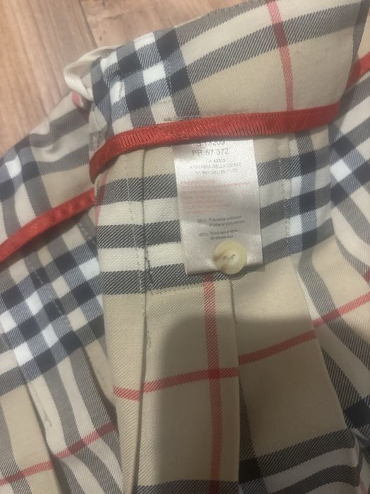 Burberry плисирана пола вълна