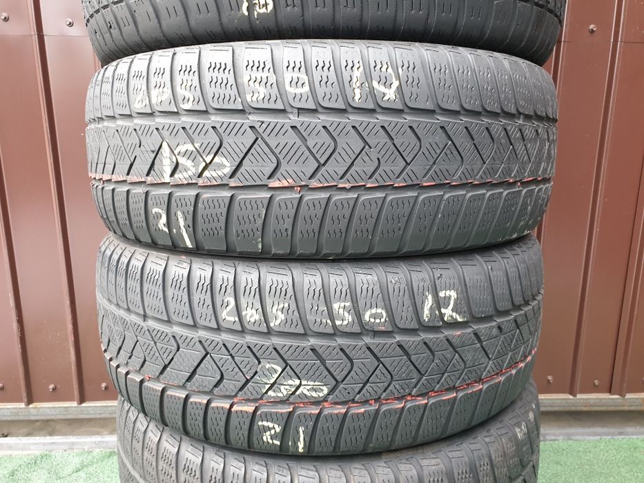 205.50.17 Goodyear Pirelli