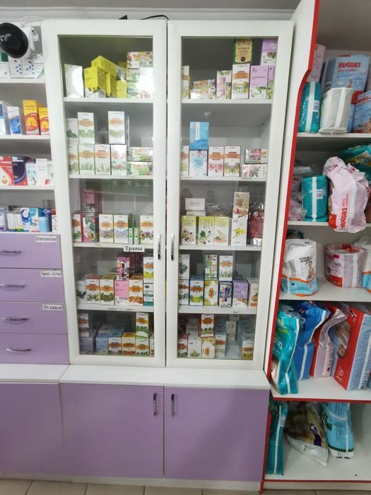 Продаются аптечные шкафы